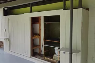 126 E Cypress Ave, Howey in the Hills, FL 34737 - Photo 32