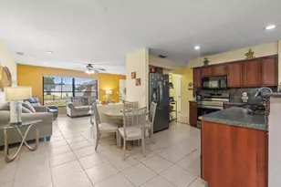 10164 Gifford Dr, Spring Hill, FL 34608 - Photo 10