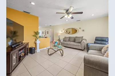 10164 Gifford Drive, Spring Hill, FL 34608 - Photo 6