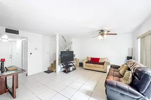 4380 Player Cir, Orlando, FL 32808 - Photo 10