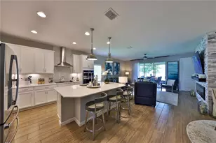 1049 Wanderer Dr, Deltona, FL 32738 - Photo 2