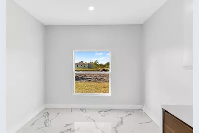 454 Mercedes Court, Lehigh Acres, FL 33972 - Photo 14