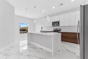 454 Mercedes Ct, Lehigh Acres, FL 33972 - Photo 10