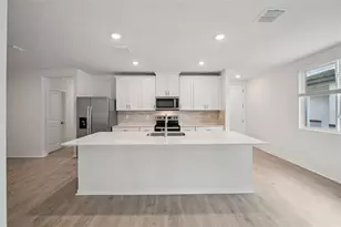 179 Parkhaven Dr, Ormond Beach, FL 32174 - Photo 10