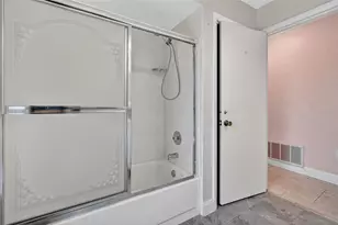 3025 Whitewood Ave, Spring Hill, FL 34609 - Photo 32