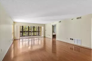 204 Quayside Cir, Maitland, FL 32751 - Photo 4