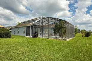 943 Corvina Dr, Davenport, FL 33897 - Photo 4