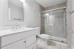 5467 Vineland Rd, Orlando, FL 32811 - Photo 18