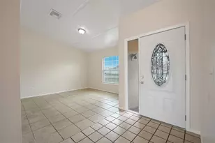 461 Boxwood Ct, Kissimmee, FL 34743 - Photo 6