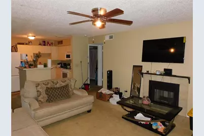 345 Lakepointe Drive #204, Altamonte Springs, FL 32701 - Photo 4