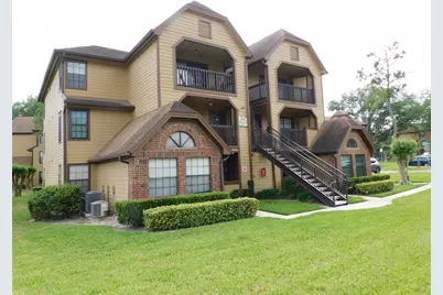 345 Lakepointe Drive #204, Altamonte Springs, FL 32701 - Photo 1