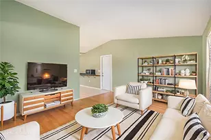 6653 Albemarle Pkwy, New Port Richey, FL 34653 - Photo 4