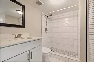 2708 N Mitchell Ave, Tampa, FL 33602 - Photo 32