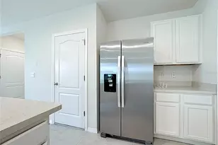 2692 Reddish Egret Bnd, Saint Cloud, FL 34773 - Photo 10