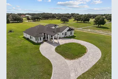 18800 Groves Drive, Groveland, FL 34736 - Photo 6