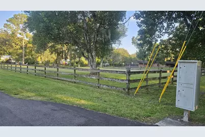 2602 Lake Forest Drive, Deland, FL 32720 - Photo 2