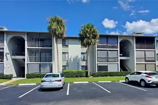 928 S Pine Ridge Cir, Sanford, FL 32773 - Photo 2