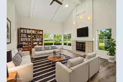 7505 Weeping Willow Boulevard, Sarasota, FL 34241 - Photo 2