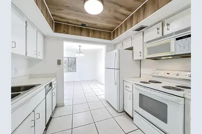 205 Crown Oaks Way #205, Longwood, FL 32779 - Photo 12