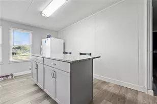 3122 Griffin View Dr, Lady Lake, FL 32159 - Photo 14