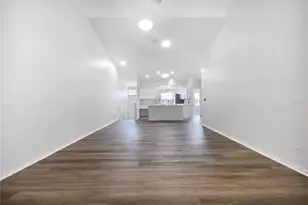 6629 Pineview Terrace, Bradenton, FL 34203 - Photo 4