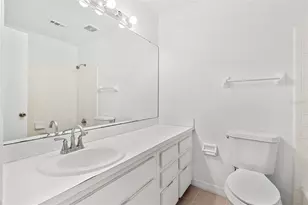 724 Edgewater Dr, Orlando, FL 32804 - Photo 16