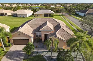 3623 Weatherfield Dr, Kissimmee, FL 34746 - Photo 2