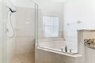 3623 Weatherfield Dr, Kissimmee, FL 34746 - Photo 38