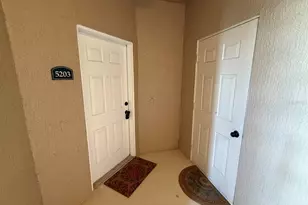 4817 Cypress Woods Dr, Orlando, FL 32811 - Photo 2