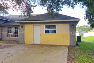 2570 Coachman Dr, Deltona, FL 32738 - Photo 4