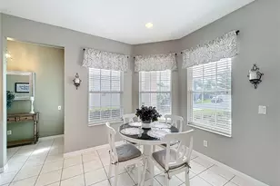 5643 Bounty Cir, Tavares, FL 32778 - Photo 10