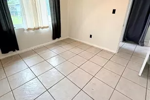 6021 Yucatan Dr, Orlando, FL 32807 - Photo 14