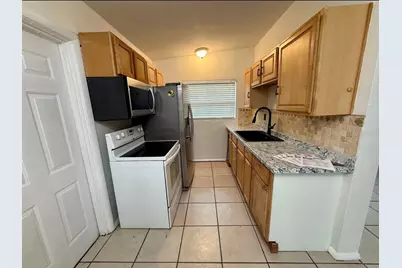 6021 Yucatan Drive, Orlando, FL 32807 - Photo 10