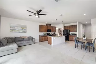 1801 Holden Ridge Ln., Clermont, FL 34715 - Photo 4