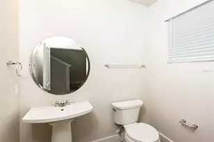 816 E Voorhis Ave, Deland, FL 32724 - Photo 12