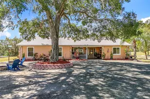 527 Sunnyside Dr, Leesburg, FL 34748 - Photo 8