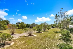 527 Sunnyside Dr, Leesburg, FL 34748 - Photo 92