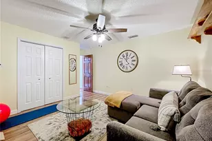 527 Sunnyside Dr, Leesburg, FL 34748 - Photo 26