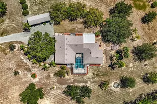 527 Sunnyside Dr, Leesburg, FL 34748 - Photo 94