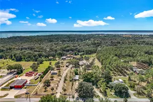 527 Sunnyside Dr, Leesburg, FL 34748 - Photo 2