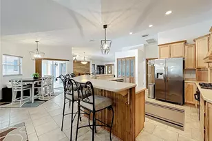 527 Sunnyside Dr, Leesburg, FL 34748 - Photo 20