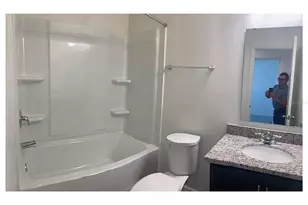 2305 Carrabelle Wy, Sanford, FL 32773 - Photo 10