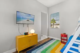 7478 Gathering Dr, Reunion, FL 34747 - Photo 16