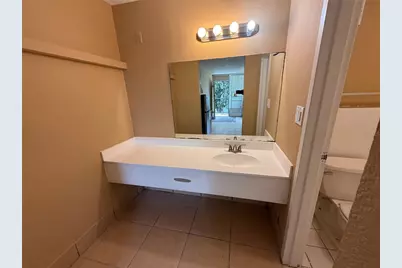 7900 S Orange Blossom Trail #2054, Orlando, FL 32809 - Photo 4