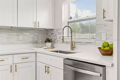 2012 Dorris Drive, Orlando, FL 32807 - Photo 6