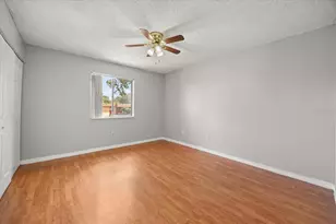 2858 N Powers Dr, Orlando, FL 32818 - Photo 16