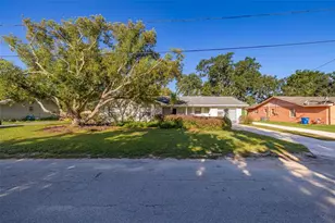 67 S 7th St, Lake Hamilton, FL 33851 - Photo 2