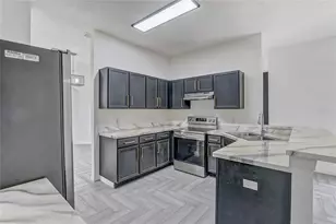 1023 Embrun Ct, Kissimmee, FL 34759 - Photo 18