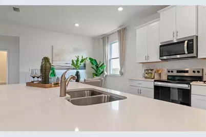 2050 Ashwood Bluff Drive, Ocoee, FL 34761 - Photo 16