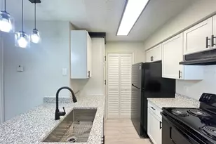 241 Afton Square, Altamonte Springs, FL 32714 - Photo 18